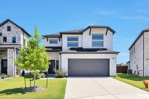 4703 Whitehill