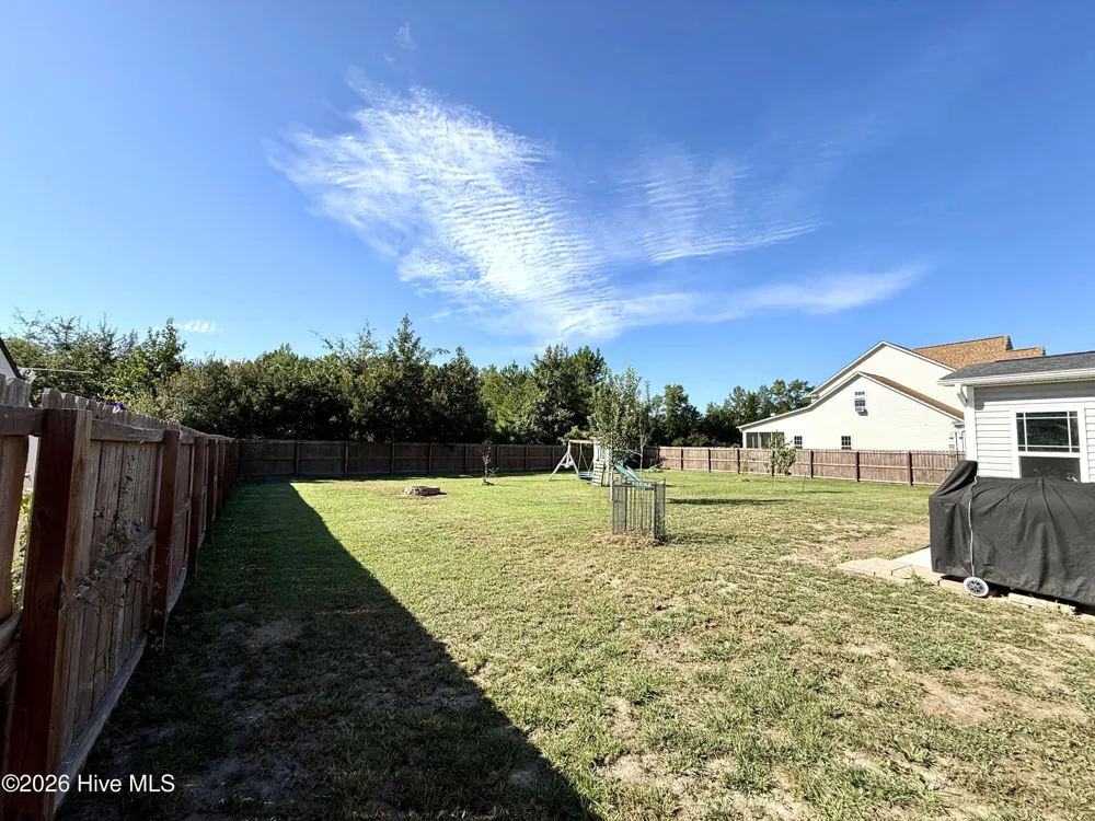 108 Thoroughbred Run Richlands, NC 28574