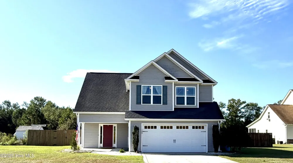 108 Thoroughbred Run Richlands, NC 28574