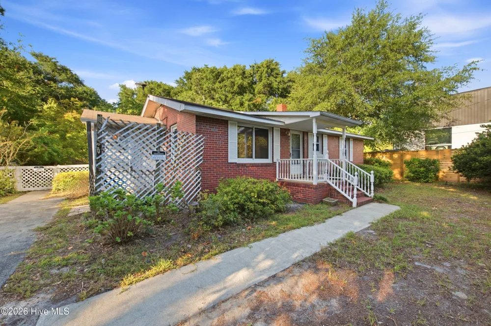 5706 Camellia Lane Wilmington, NC 28409