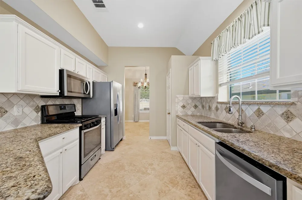 841 Old Orchard Lane Lewisville, TX 75077