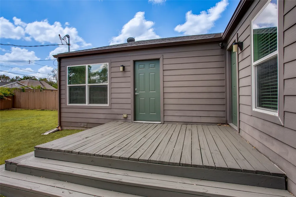 1110 Galloway Avenue Dallas, TX 75216
