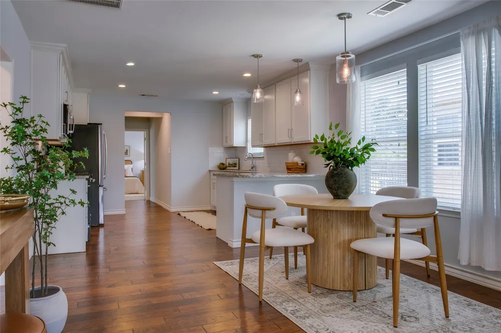 1110 Galloway Avenue Dallas, TX 75216