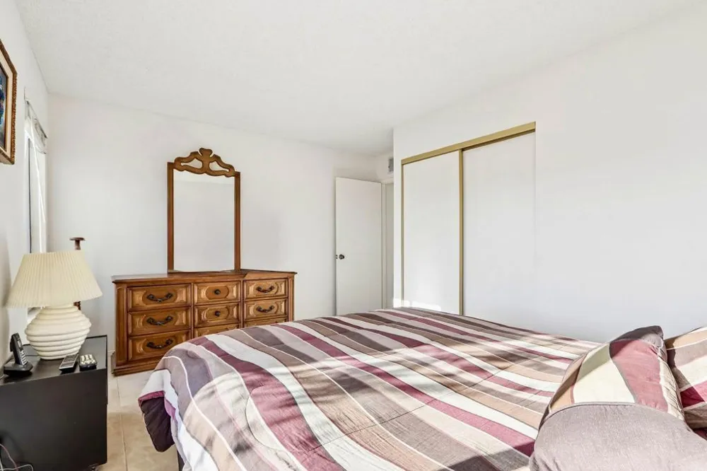6110 Saint Andrews Plaza Palm Springs, CA 92264