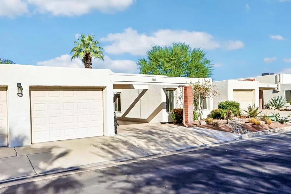 6110 Saint Andrews Plaza Palm Springs, CA 92264
