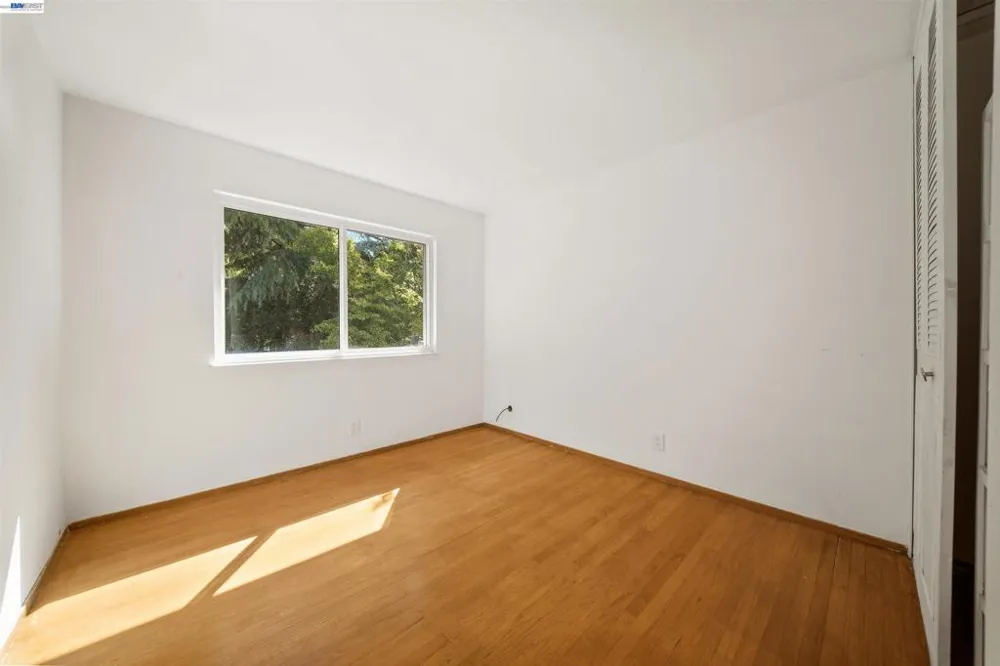 1721 Beachwood Way Pleasanton, CA 94566