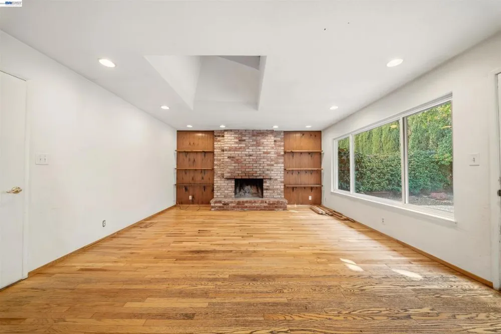 1721 Beachwood Way Pleasanton, CA 94566
