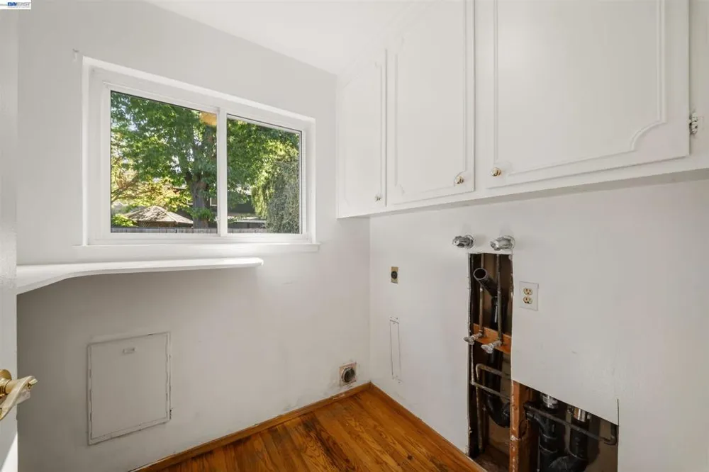 1721 Beachwood Way Pleasanton, CA 94566