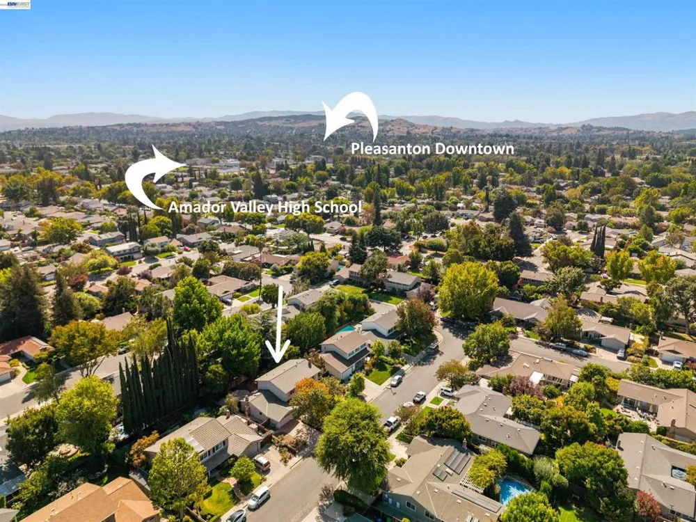 1721 Beachwood Way Pleasanton, CA 94566