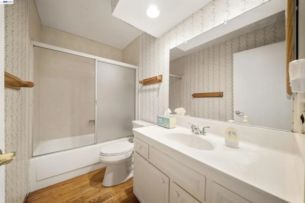 1721 Beachwood Way Pleasanton, CA 94566