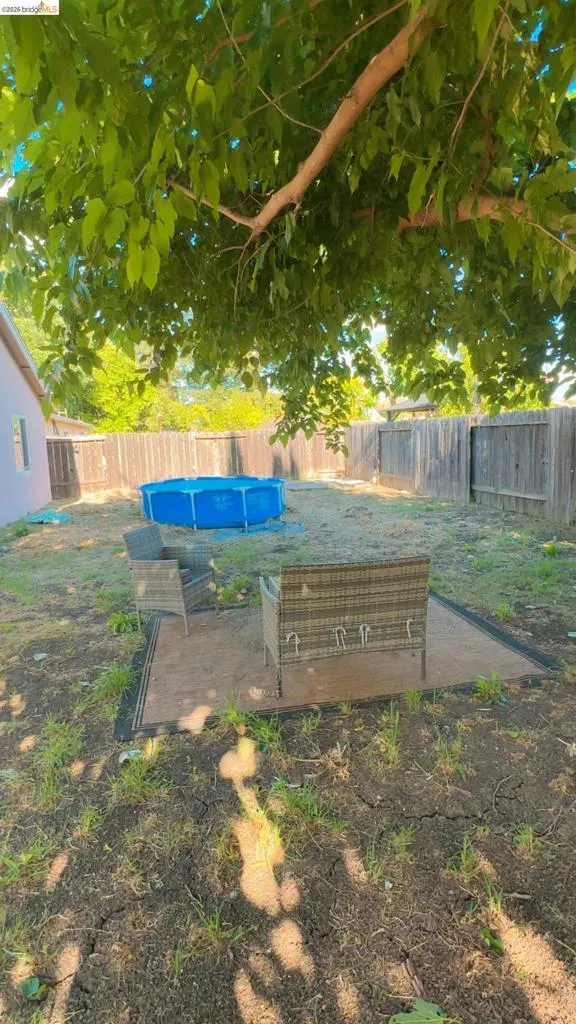 742 Northampton Dr Vacaville, CA 95687