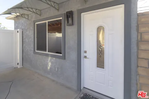 1201 Niagara #101