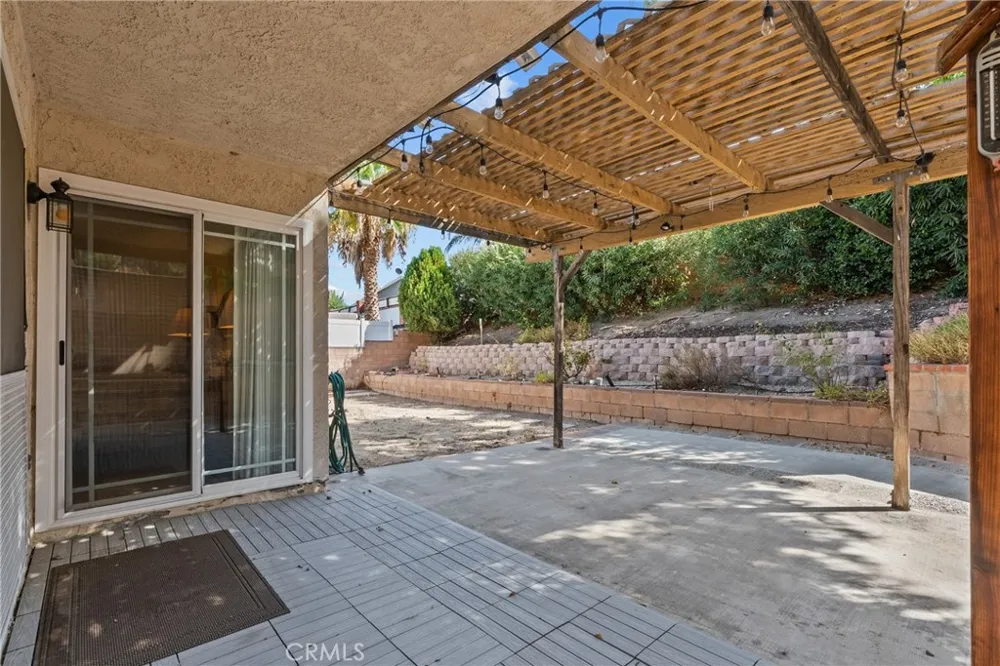 28018 Banjo Circle Castaic, CA 91384