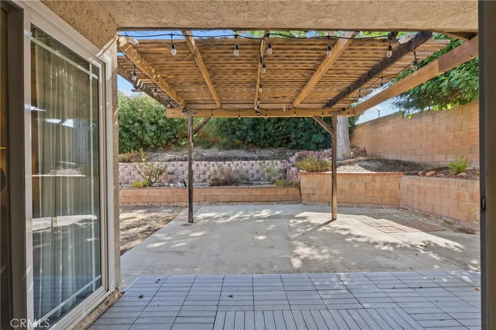 28018 Banjo Circle Castaic, CA 91384