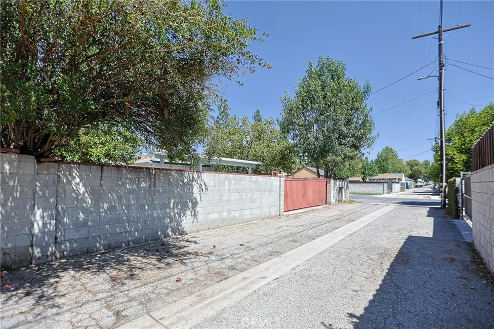 18700 Nordhoff Street Northridge, CA 91324