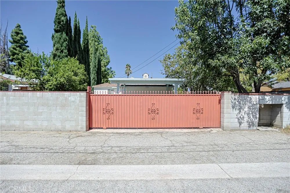 18700 Nordhoff Street Northridge, CA 91324