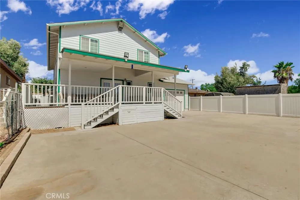 33745 Bethel Avenue Hemet, CA 92545
