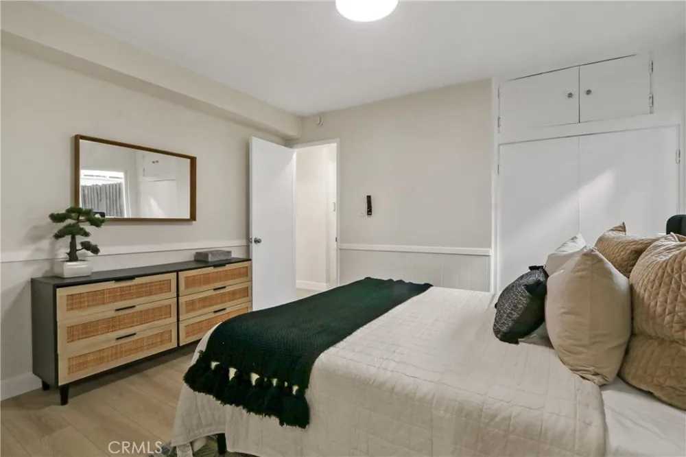 17735 E Newburgh Azusa, CA 91702