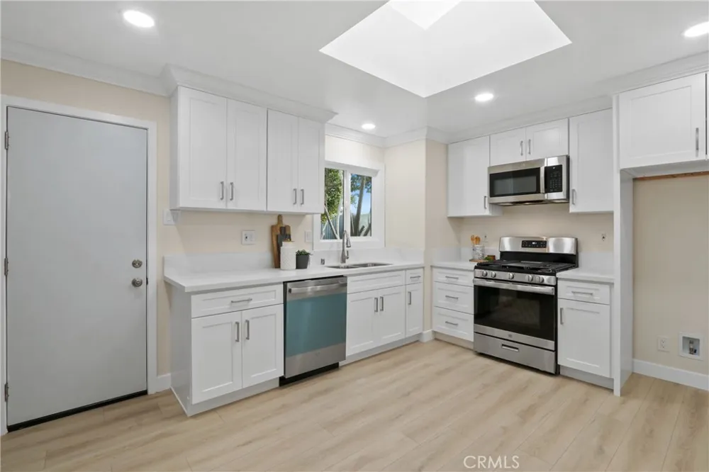 17735 E Newburgh Azusa, CA 91702