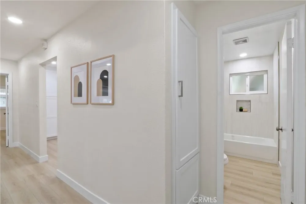 17735 E Newburgh Azusa, CA 91702