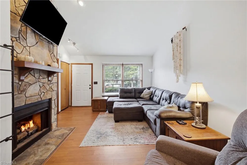 210 Tabor View Lane Winston-Salem, NC 27106