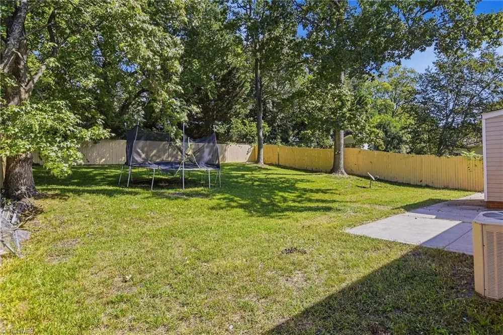1602 Crystal Lane Greensboro, NC 27403