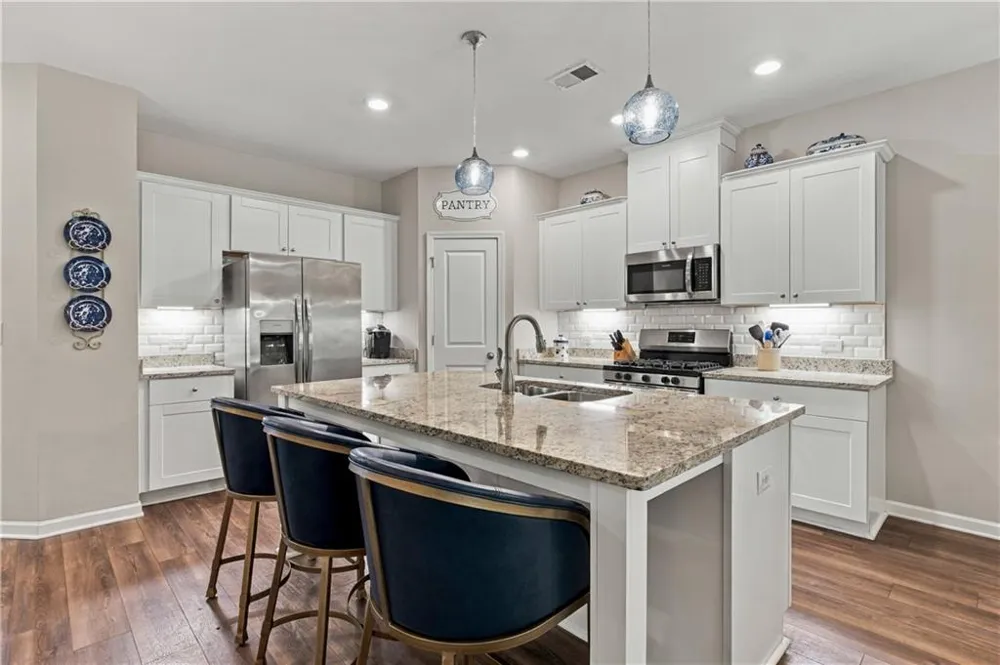 6388 Lanier Harbor Landing Buford, GA 30518