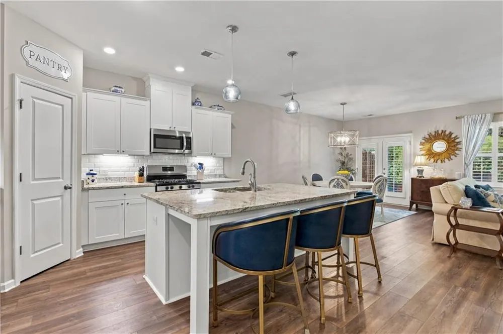 6388 Lanier Harbor Landing Buford, GA 30518