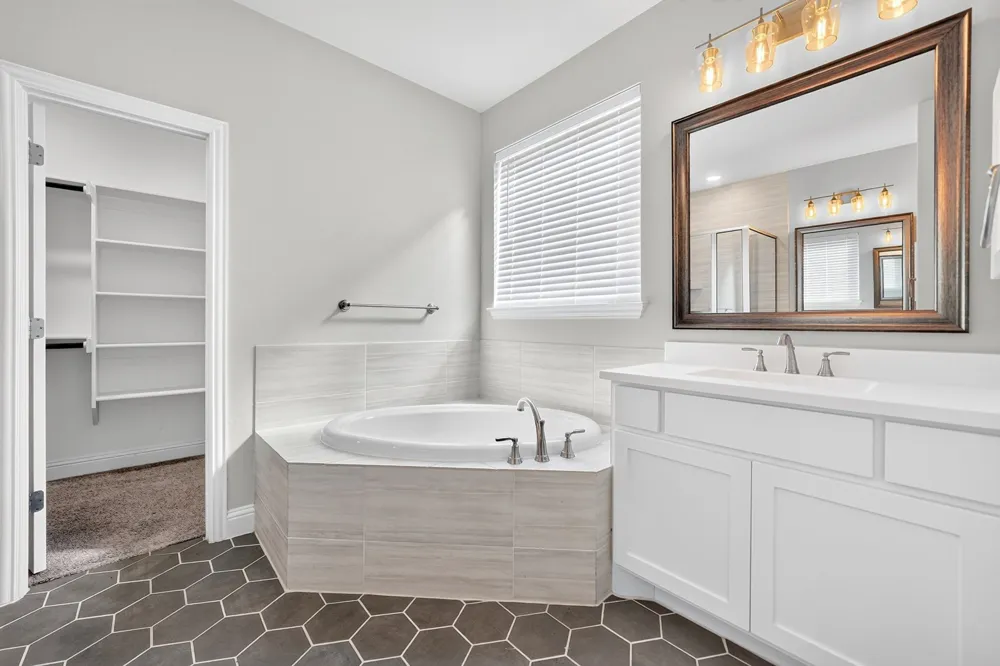 125 Joshua Tree Court Forney, TX 75126
