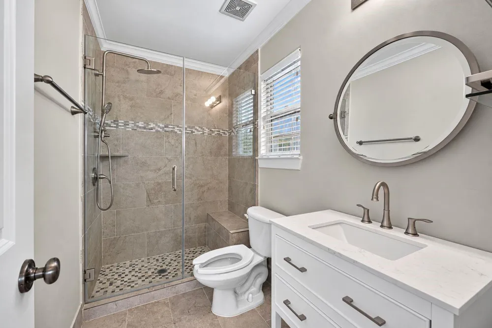 2816 Mcculloch Circle Houston, TX 77056