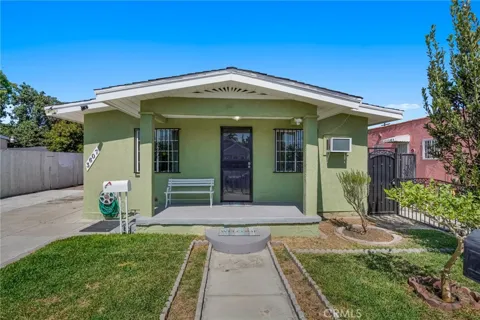 3607 Walnut
