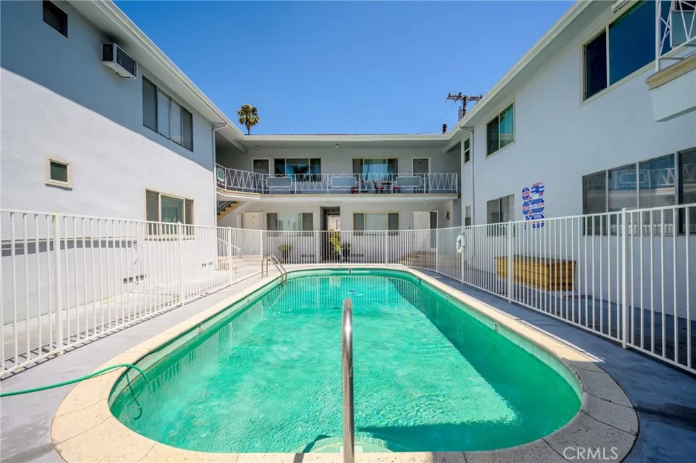 7969 Norton Avenue #3 West Hollywood, CA 90046