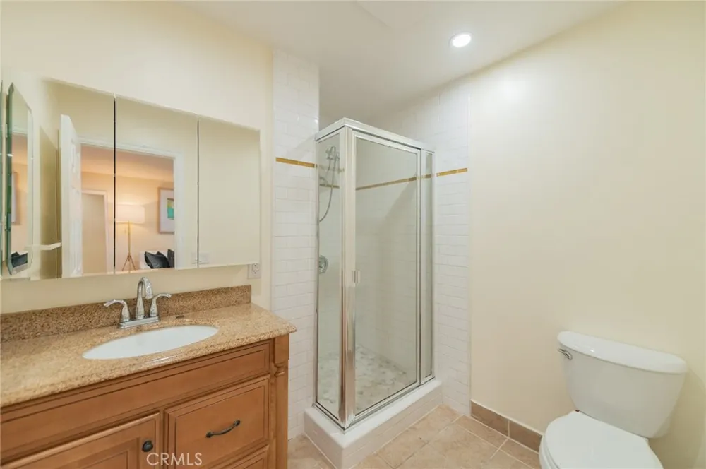 545 E Spruce St Ontario, CA 91761