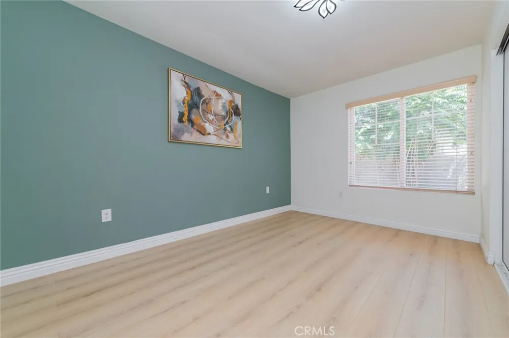 545 E Spruce St Ontario, CA 91761