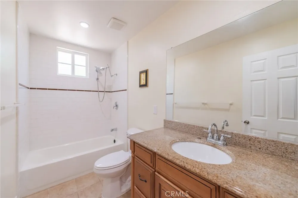 545 E Spruce St Ontario, CA 91761