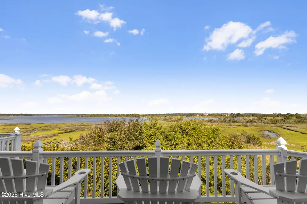 116 Heron Cay Court North Topsail Beach, NC 28460