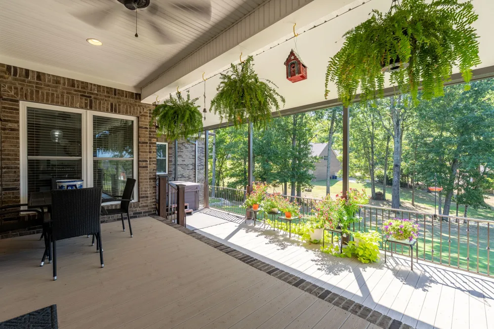 1725 Mayflower Dr Columbia, TN 38401