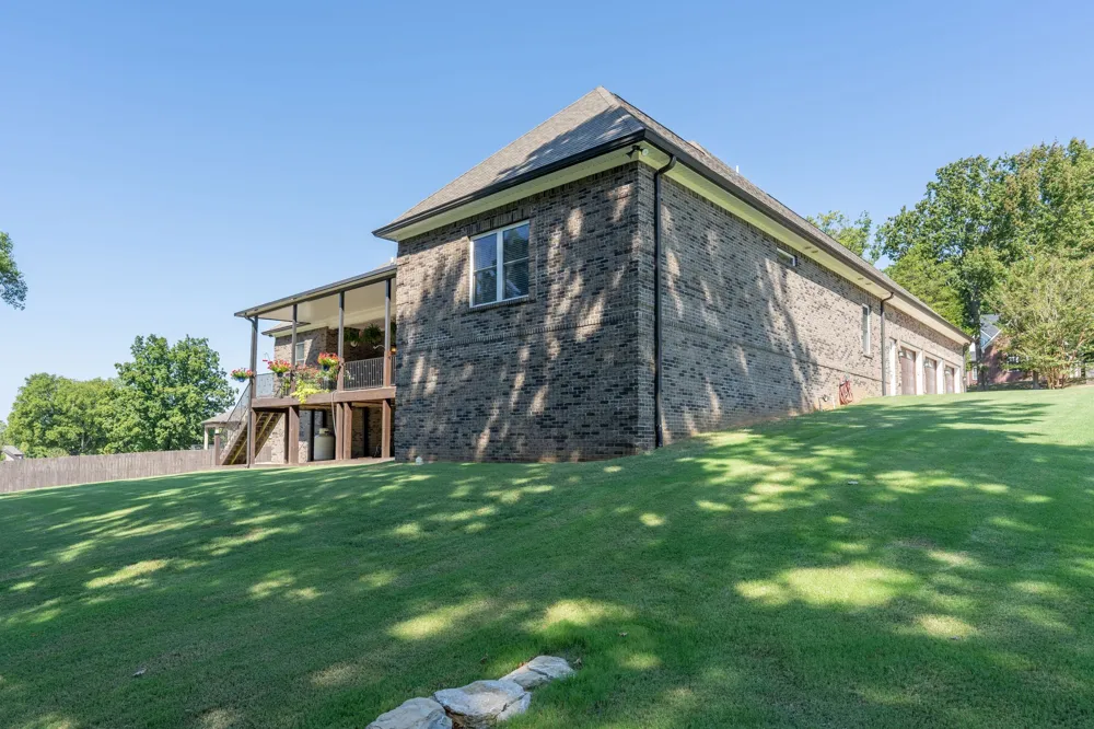 1725 Mayflower Dr Columbia, TN 38401