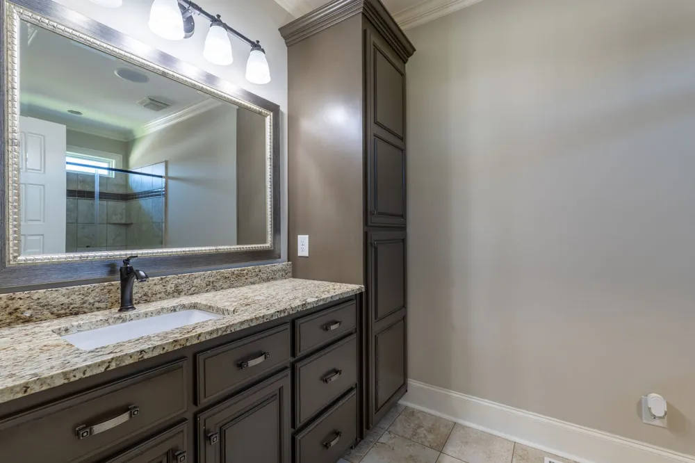 1725 Mayflower Dr Columbia, TN 38401