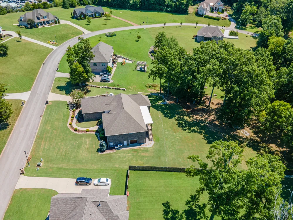 1725 Mayflower Dr Columbia, TN 38401