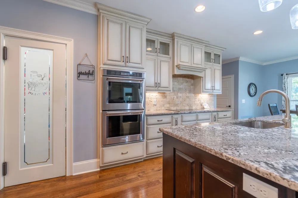 1725 Mayflower Dr Columbia, TN 38401