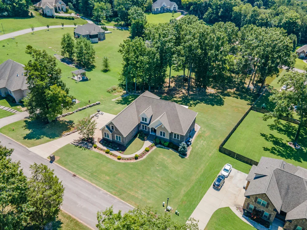 1725 Mayflower Dr Columbia, TN 38401