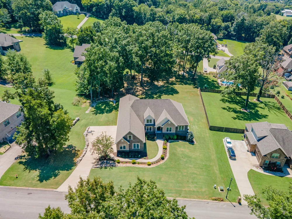 1725 Mayflower Dr Columbia, TN 38401