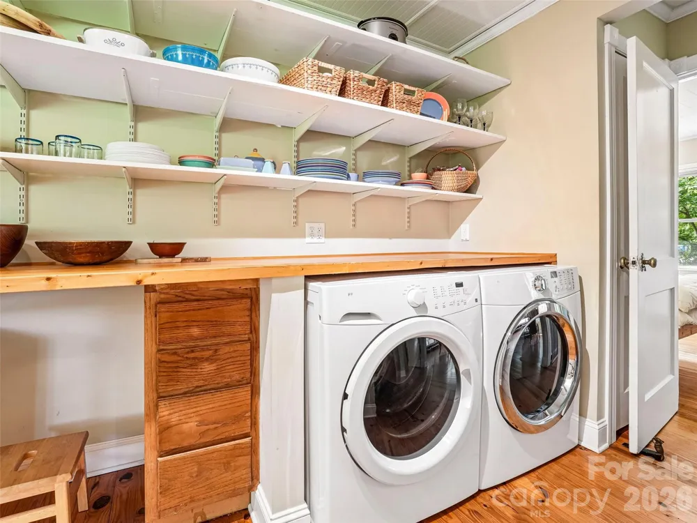 75 Cisco Road Asheville, NC 28805