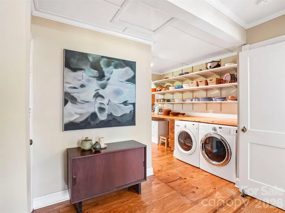 75 Cisco Road Asheville, NC 28805