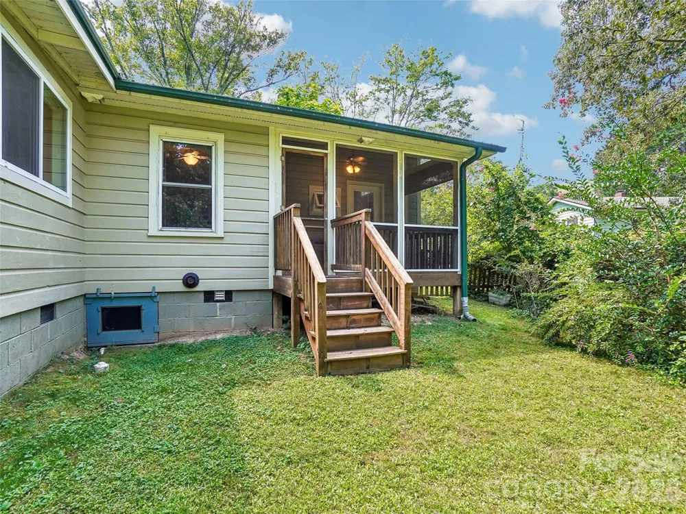 75 Cisco Road Asheville, NC 28805