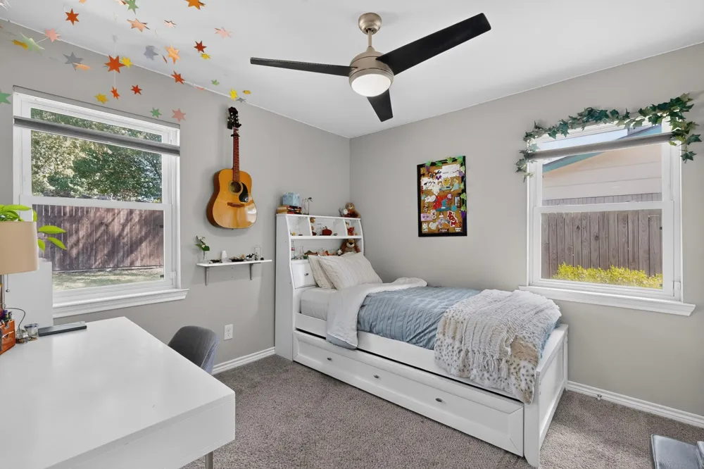 8632 Kingspoint Drive Dallas, TX 75238