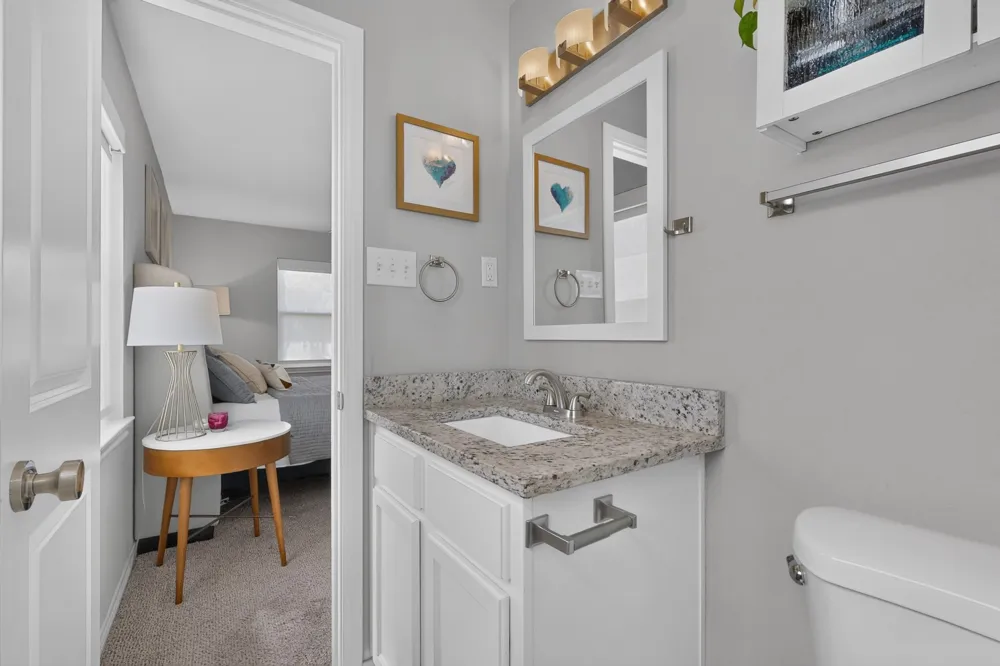 8632 Kingspoint Drive Dallas, TX 75238