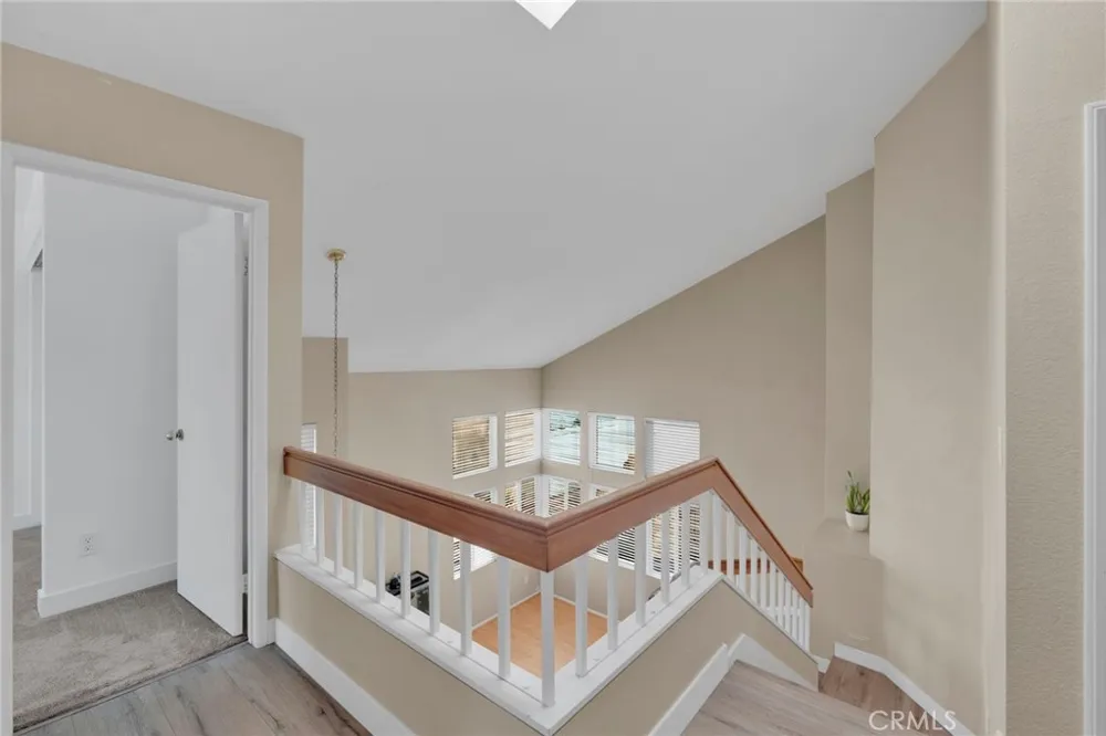 29398 Clear View Highland, CA 92346