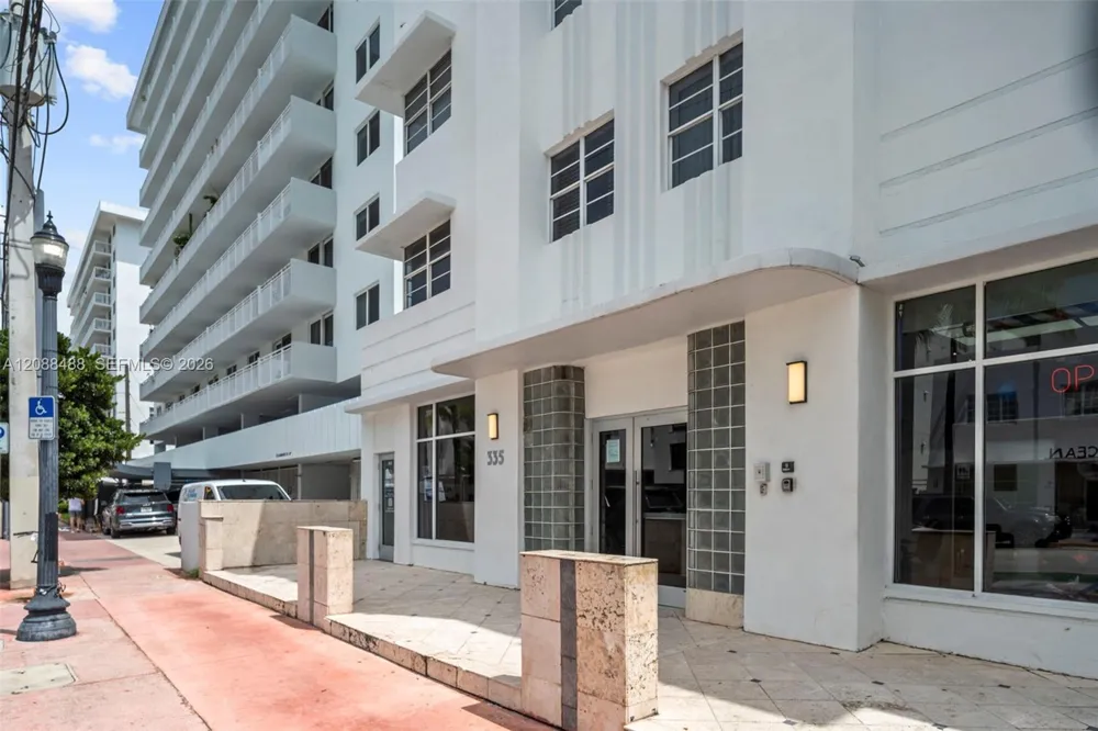 335 Ocean Dr #106 Miami Beach, FL 33139